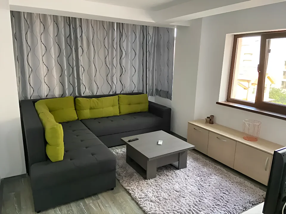 Living apartament vanzare Constanta Constanta cu canapea