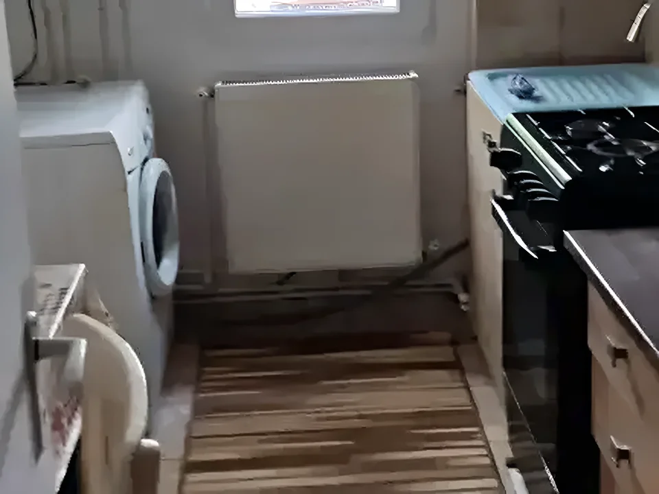 Apartament inchiriere Iasi Iasi bucatarie cu masina spalat