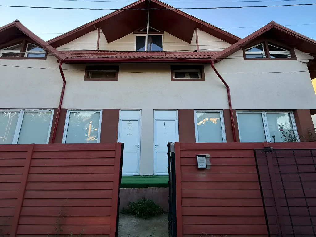 fatada casa vanzare cumparare Măgurele Ilfov cu etaj