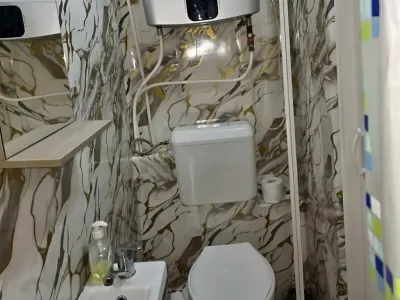 baie utilata cu boiler apartament vanzare cumparare Arad Arad