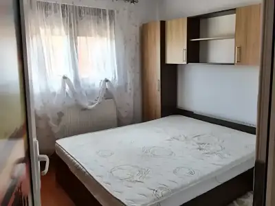 Dormitor luminos apartament de inchiriere Arad Arad