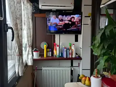 Bucatarie si living garsoniera vanzare Bragadiru Ilfov