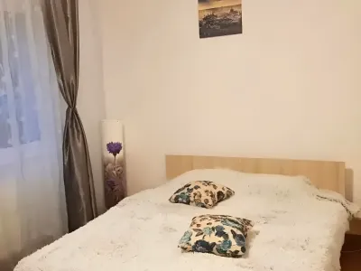 Apartament vanzare cumparare Brasov Brasov dormitor pat
