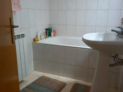 garsoniera vanzare-cumparare Constanța, Constanța baie cada chiuveta