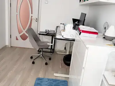 Birou amenajat in apartament vanzare Constanta Constanta