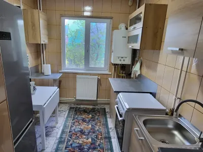bucătărie utilată inchiriere apartament Constanța Constanța