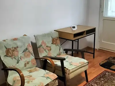 Apartament de inchiriere in Constanța Constanța sufragerie birou