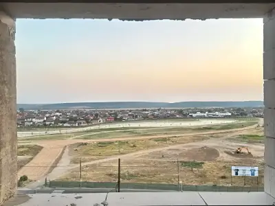 Vanzare apartament cu vedere spre santier Craiova Dolj