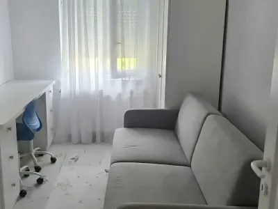 vanzare cumparare apartament Focșani Vrancea sufragerie birou