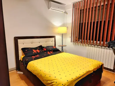 dormitor pat lampa apartament vanzare cumparare Galați Galați