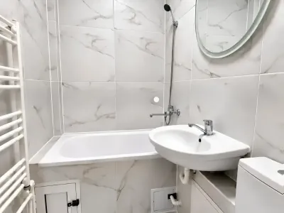 apartament vanzare cumparare Iași Iași baie completă cu cadă