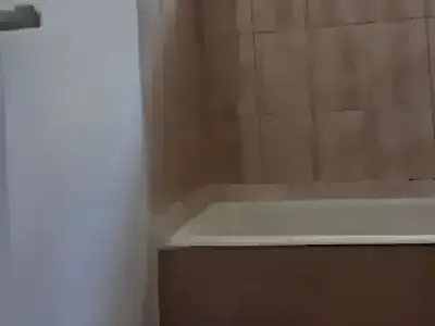 Apartament inchiriere Iasi Iasi baie cu cada si dus
