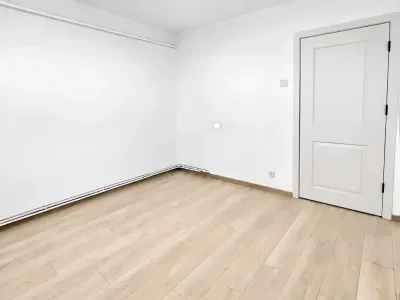 apartament vanzare cumparare Iași Iași living luminos pardoseală