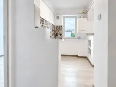 apartament vanzare cumparare Iași Iași hol bucătărie modernă