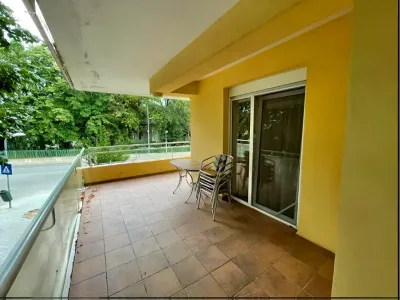 Apartament vanzare cumparare Neptun Constanta balcon terasa