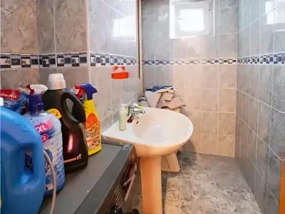 Baie cu masina spalat apartament vanzare Oradea Bihor