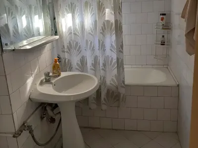 apartament vanzare cumparare Orșova Mehedinți baie moderna cada