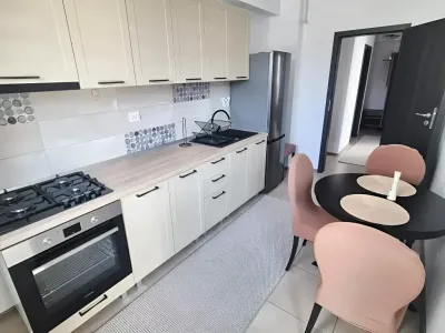 mobilier bucatarie vanzare cumparare apartament Pitești Argeș