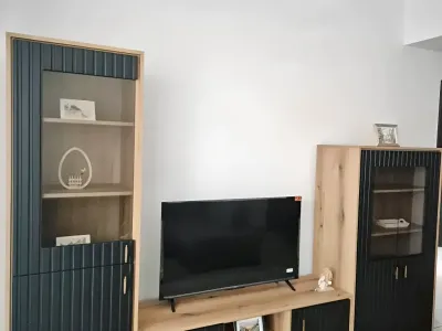 comoda tv sufragerie vanzare cumparare apartament Pitești Argeș