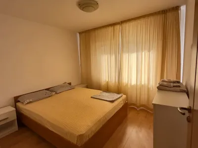 apartament vanzare-cumparare Pitești Argeș dormitor cu dulap