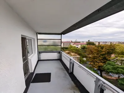 balcon cu vedere apartament vanzare-cumparare Ploiești Prahova