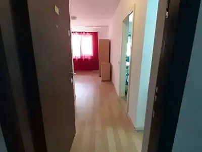 Hol spatios garsoniera de vanzare in Rosu Ilfov