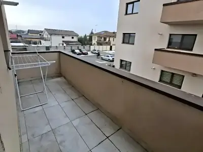 Balcon apartament vanzare Sânpetru Brașov cu uscator