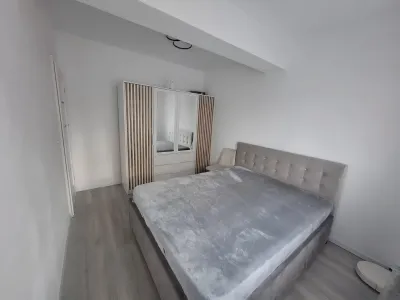 dormitor cu dulap spatios vanzare apartament Sibiu Sibiu