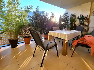 terasa cu masa apartament vanzare cumparare Timișoara Timiș