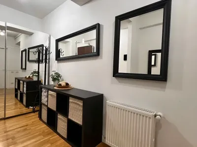 Hol garsoniera vanzare cumparare Voluntari Ilfov cu oglinzi