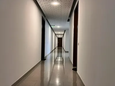 Hol luminos garsoniera vanzare cumparare Voluntari Ilfov