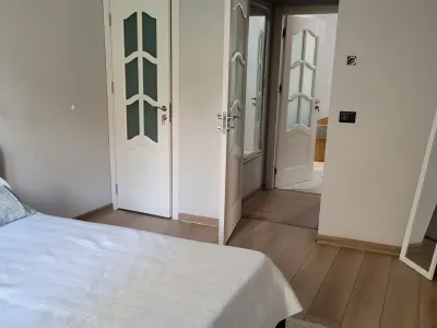 anexa amenajata ca dormitor casa vanzare cumparare Bacău Bacău