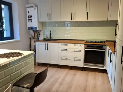 bucatarie mobilata cu dining casa vanzare cumparare Bacău Bacău