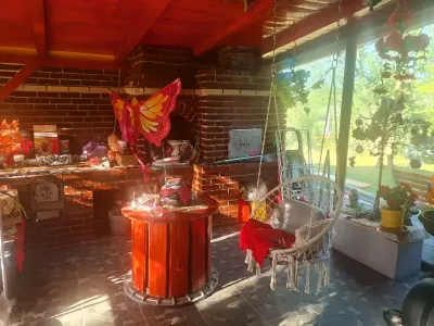 terasa acoperita cu loc de relaxare casa vanzare Brad Hunedoara