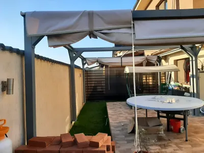 Terasa cu baldachin casa de vanzare Bragadiru Ilfov