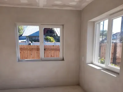 dormitor luminos casa vanzare cumparare Brătășanca Prahova
