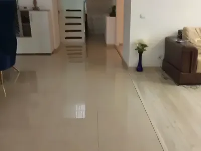 hol spatios cu canapea casa de vanzare cumparare Craiova Dolj