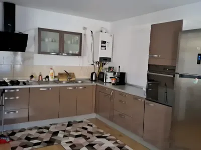 Casa de vanzare in Crevedia Dambovita bucatarie noua