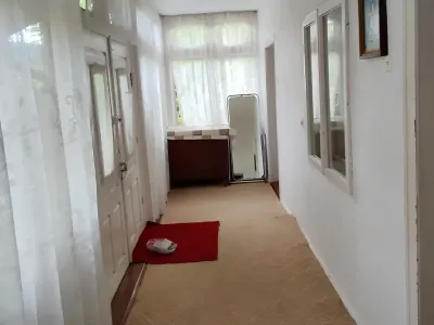Casa vanzare cumparare Furtunesti Buzau hol amenajat