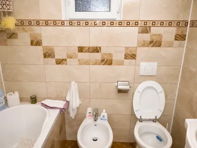 baie cu cada casa de vanzare cumparare Hârșova Constanța