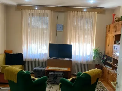 zona de zi living mobilat casa vanzare cumparare Lugoj Timiș