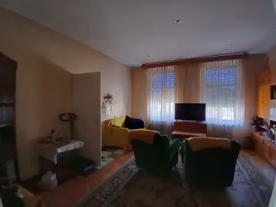 living mobilat cu televizor casa vanzare cumparare Lugoj Timiș