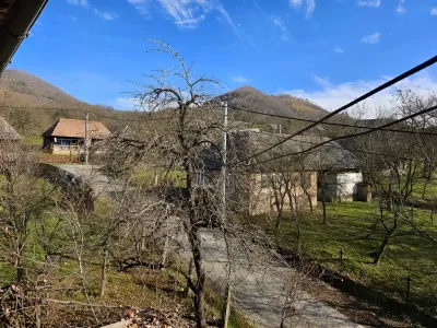 drum de pamant teren casa vanzare cumparare Nănești Maramureș