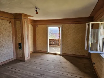 podea din lemn camera casa vanzare cumparare Nănești Maramureș