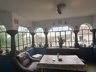 balcon sufragerie casa vanzare cumparare Orlești Vâlcea