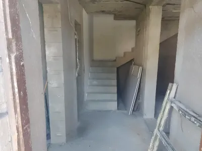 scara si balcon exterior casa vanzare cumparare Păulești Prahova