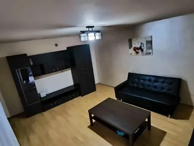living modern cu canapea casa vanzare cumparare Ploiești Prahova