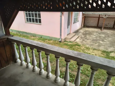 balcon din lemn curte casa vanzare cumparare Țaga Cluj