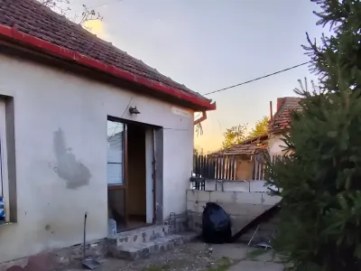 casa mica vanzare cumparare Timișoara Timiș fatada si curte