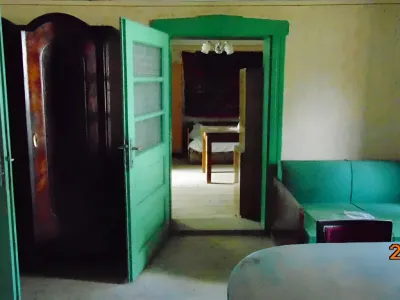 Sufragerie casa batraneasca de vanzare-cumparare Vad Brasov